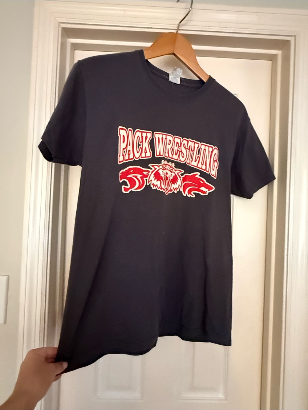 Vintage tee “ pack wrestling “